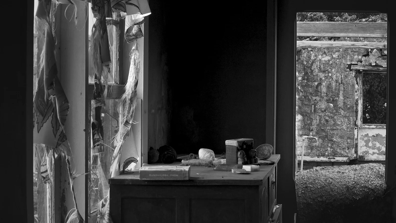 Spirits and Rocks: an Azorean Myth 