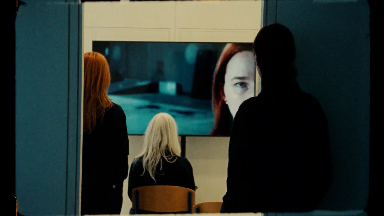 She Who Passes Through Time